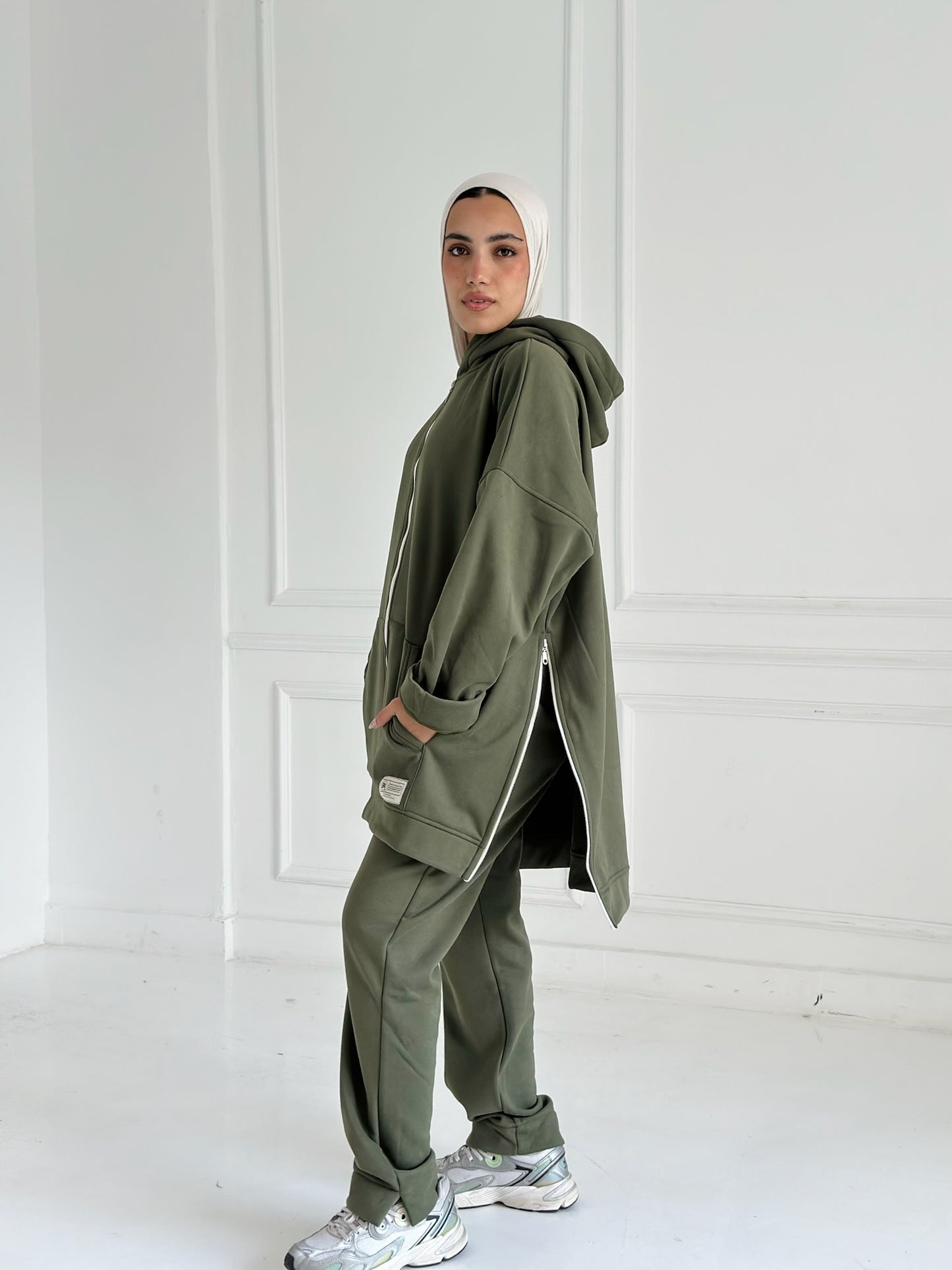 Winter Track suit_Olive